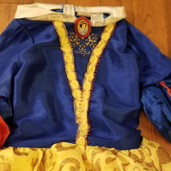 Disney princess  dress - Picture 2 of 3